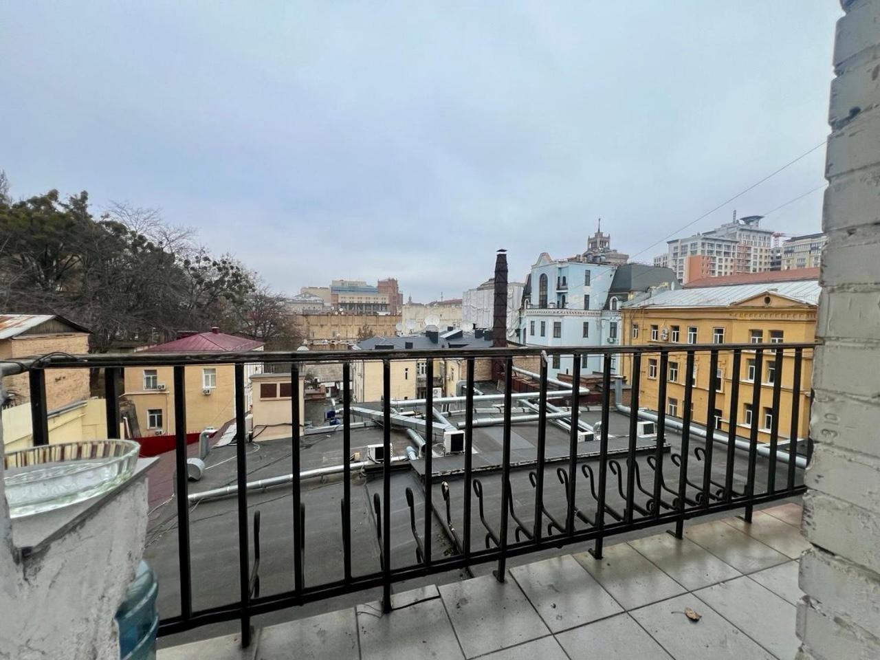 Apartments Near Arena City 키예프 외부 사진